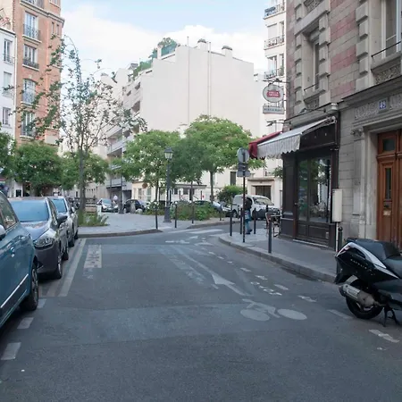 Beautiful Love Nest Near The Seine * Paris