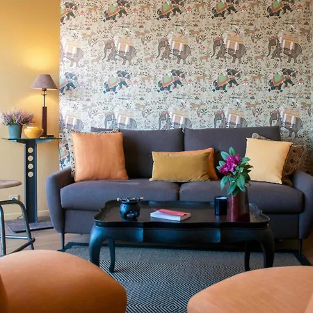 Beautiful Love Nest Near The Seine Apartment Paris